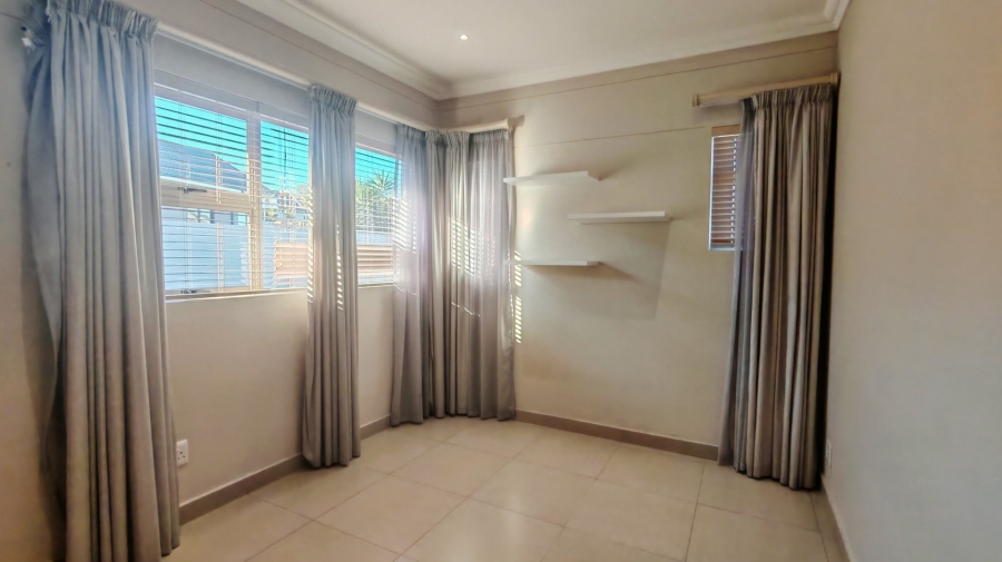 3 Bedroom Property for Sale in Monte Christo Western Cape